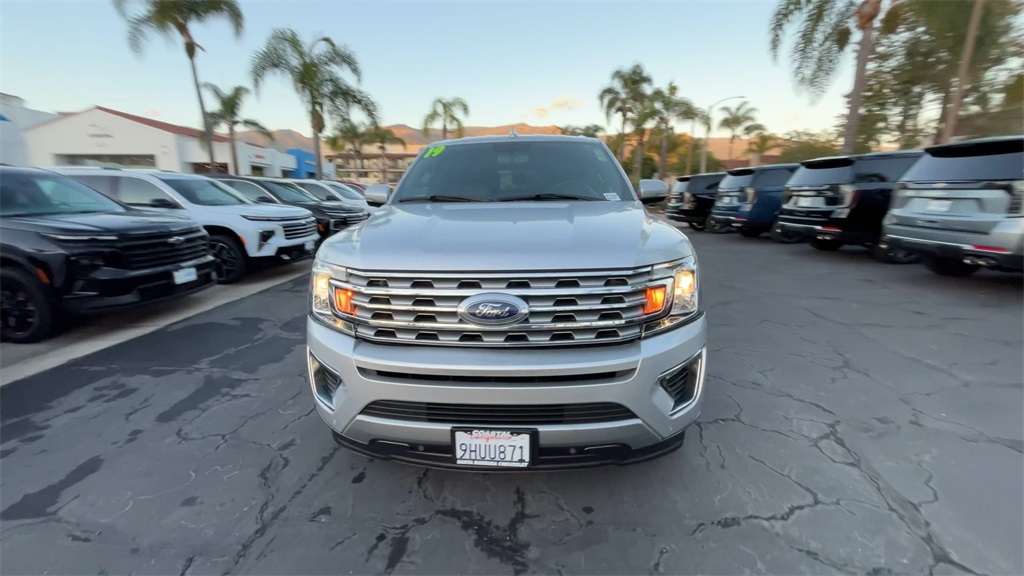 2019 Ford Expedition MAX Limited photo 3
