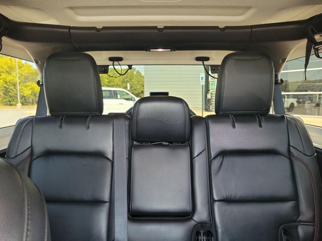 2018 Jeep Wrangler Unlimited Rubicon photo 18
