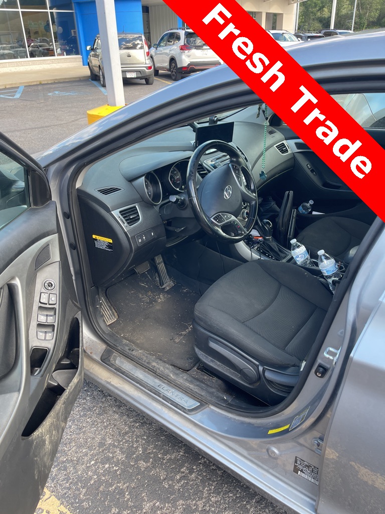 Used 2015 Hyundai Elantra SE with VIN KMHDH4AE6FU423335 for sale in Bridgeport, WV