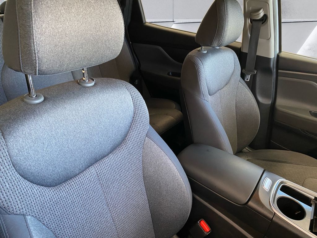 2022 Hyundai Santa Fe SEL photo 13
