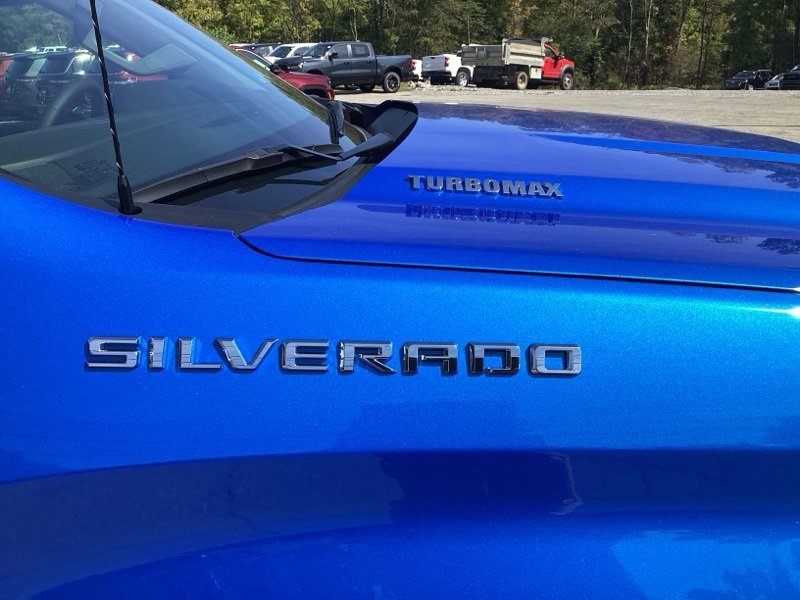 2026 Chevrolet Silverado 1500 LT photo 10