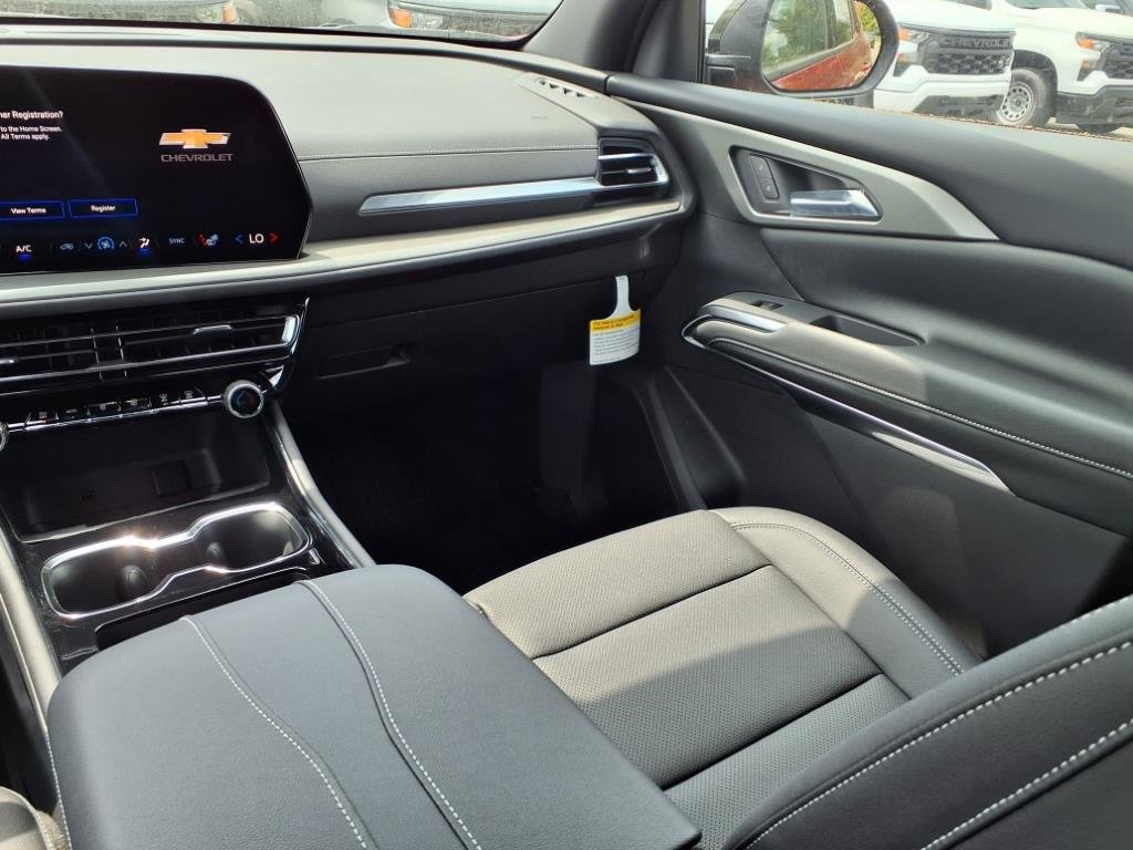 2026 Chevrolet Traverse photo 15