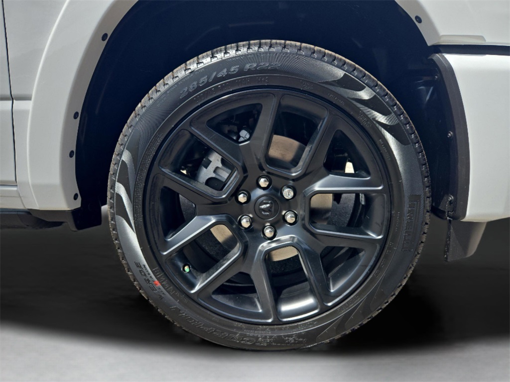2026 Ram 1500 Laramie photo 4