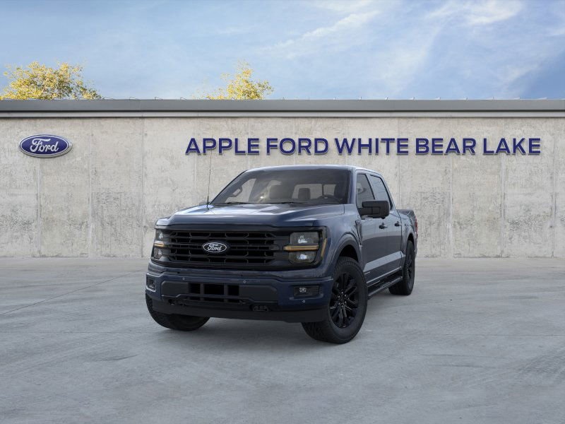 2025 Ford F-150 XLT photo 2