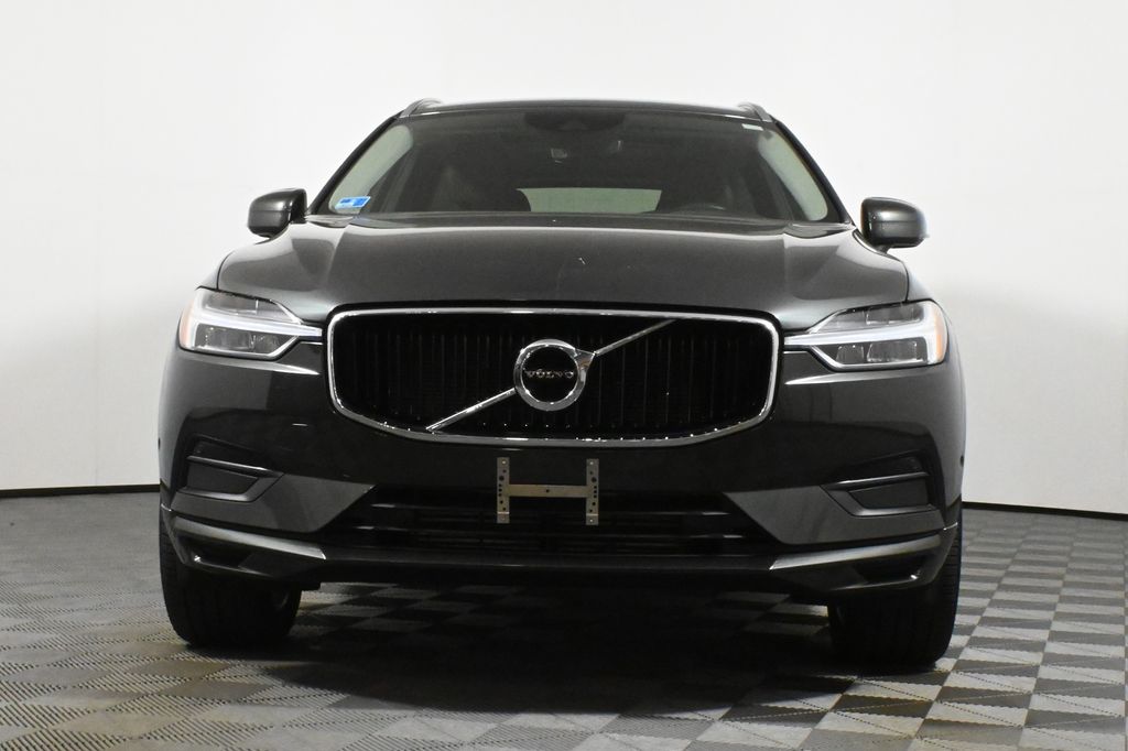 2018 Volvo XC60 T5 Momentum photo 10