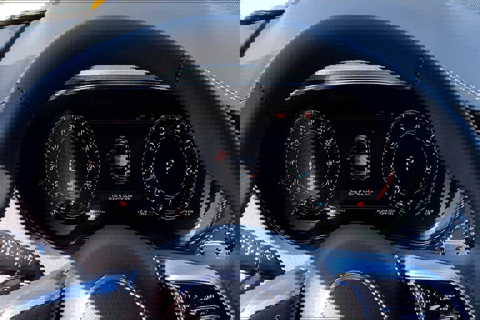 2024 Jaguar E-PACE R-Dynamic SE photo 19