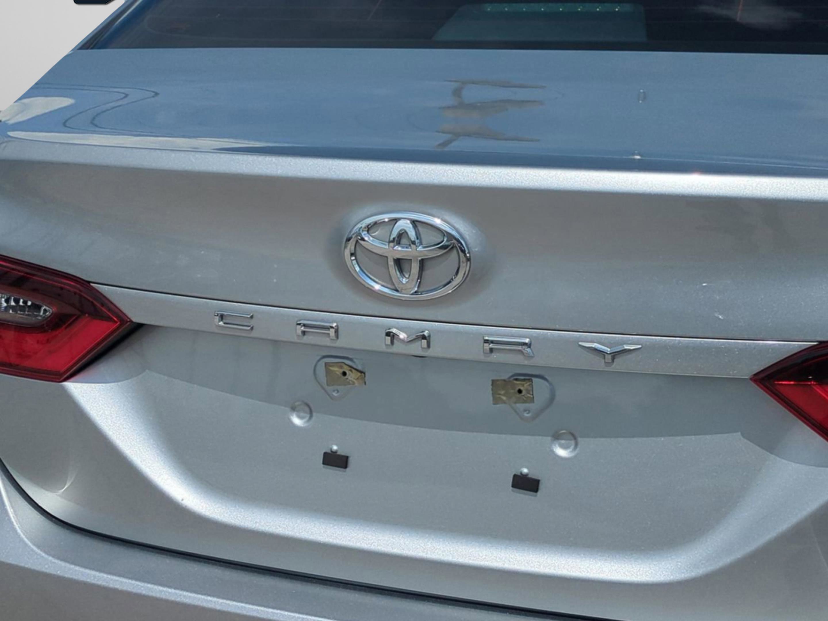 2023 Toyota Camry LE photo 12