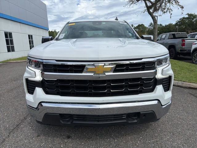 2023 Chevrolet Silverado 1500 LT photo 2