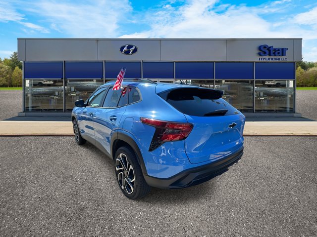 2024 Chevrolet Trax photo 3