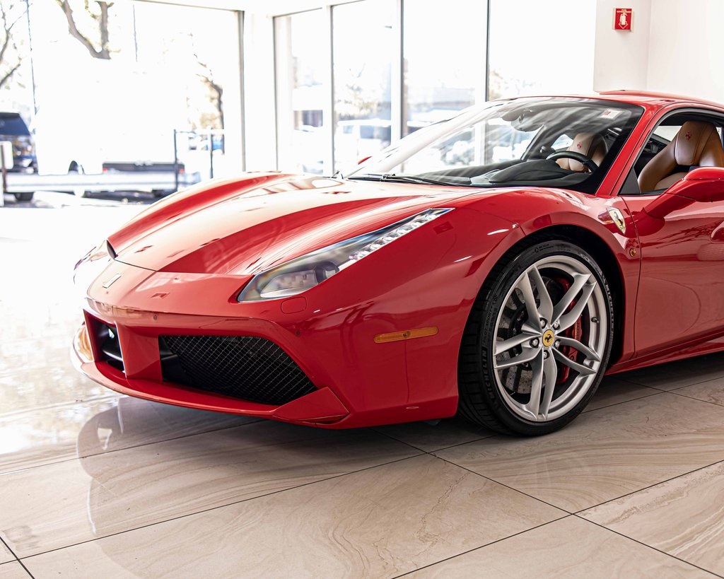 2018 FERRARI 488 - Image 4
