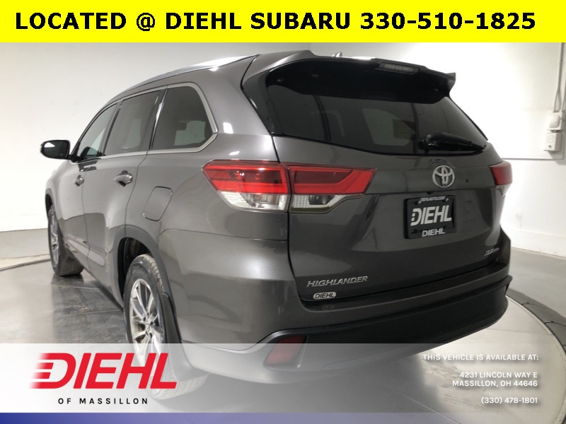 2017 Toyota Highlander XLE photo 3