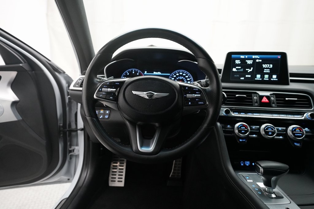 2021 Genesis G70 3.3T photo 3