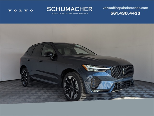 2026 Volvo XC60 Plus's photo