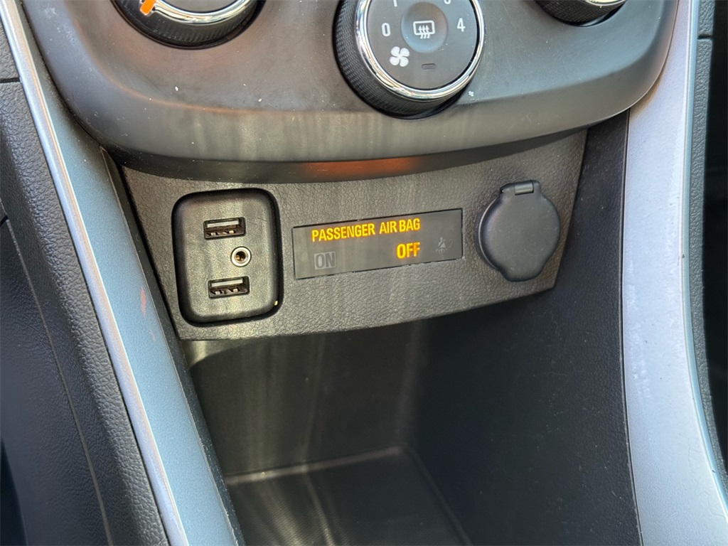2022 Chevrolet Trax LT photo 31