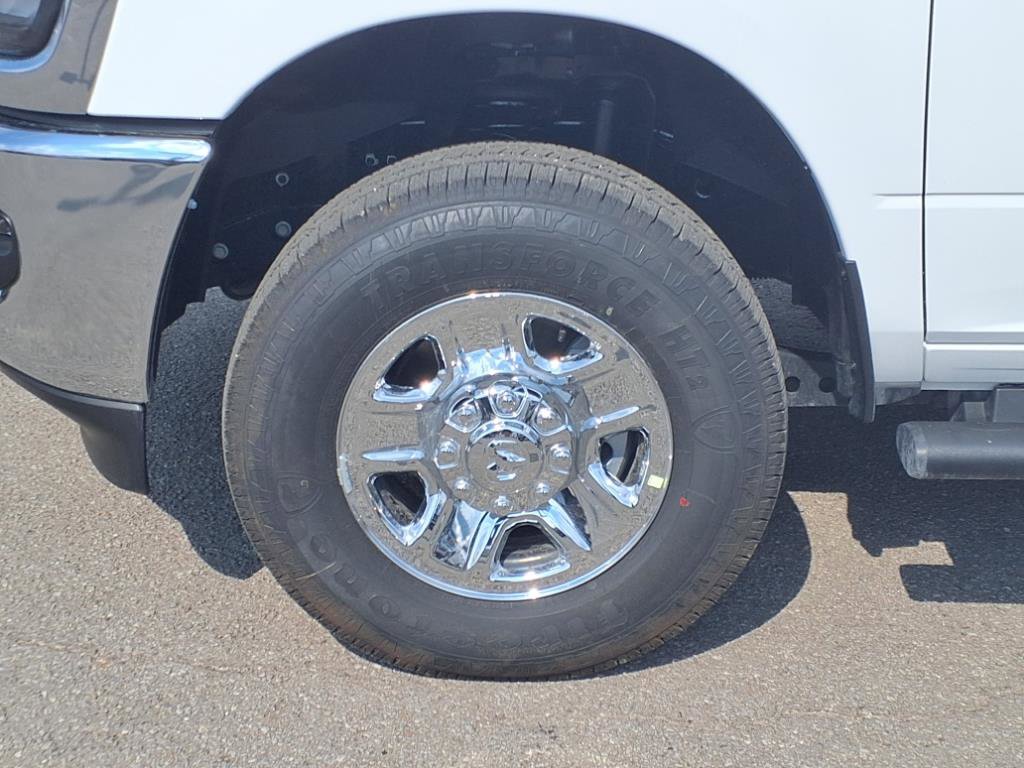 2026 Ram 2500 Tradesman photo 17