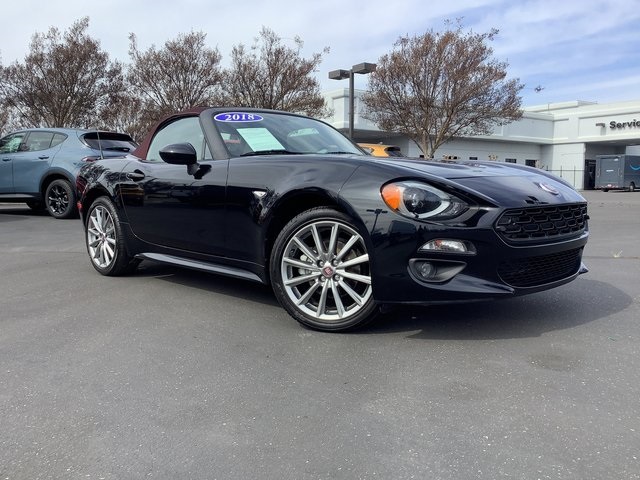 Used 2018 FIAT 124 Spider Lusso with VIN JC1NFAEK6J0138337 for sale in Manteca, CA