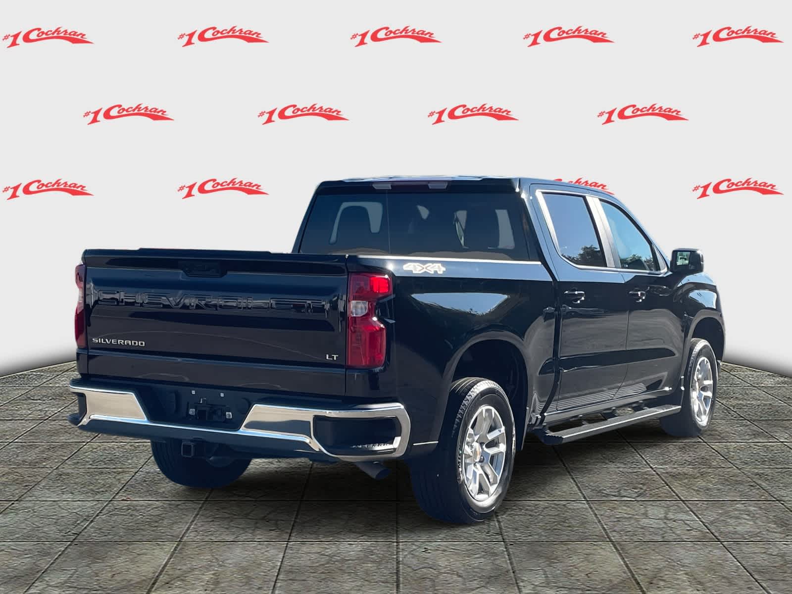 2024 Chevrolet Silverado 1500 LT photo 2