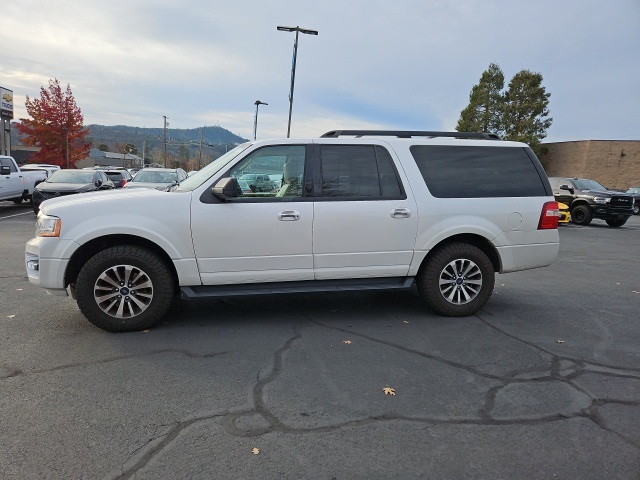 2017 Ford Expedition EL XLT photo 4