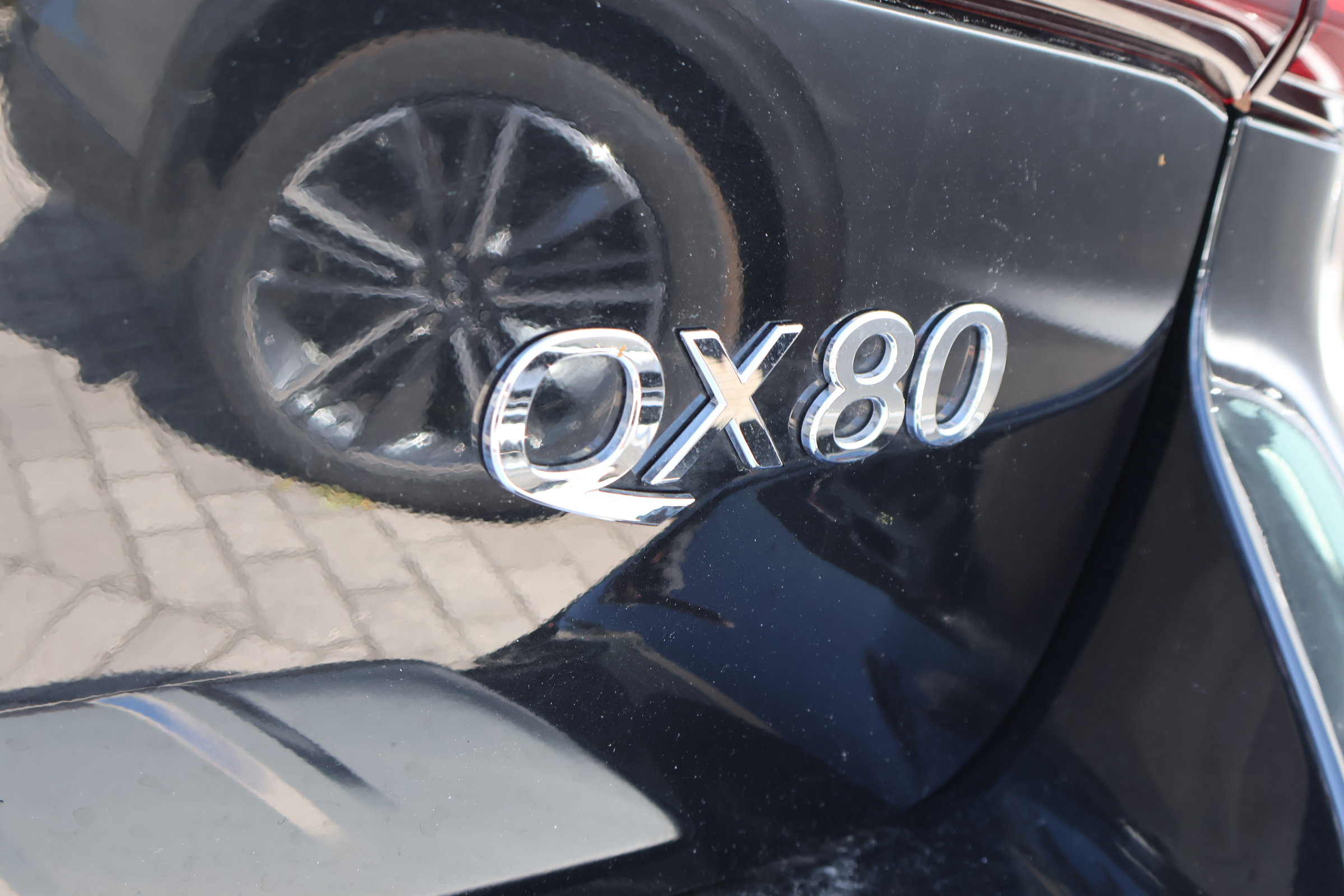 2024 Infiniti QX80 Sensory photo 5