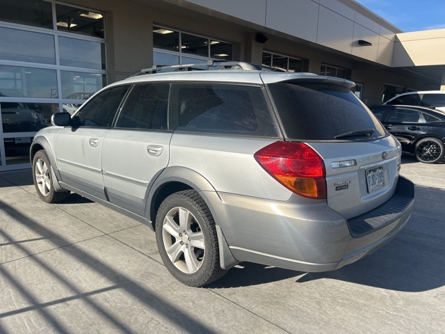 2007 Subaru Outback XT Limited photo 2