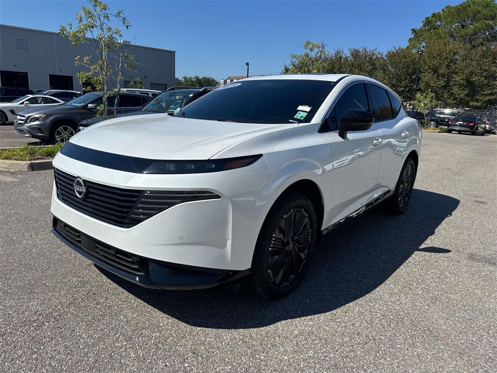 2025 Nissan Murano Platinum photo 2