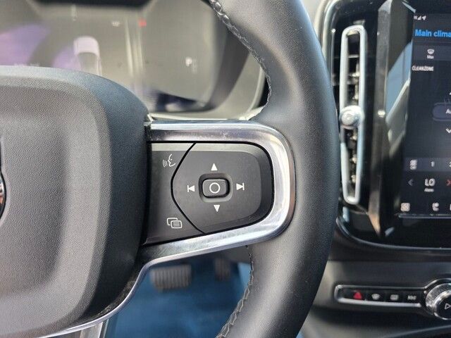 2022 Volvo C40 Recharge photo 22