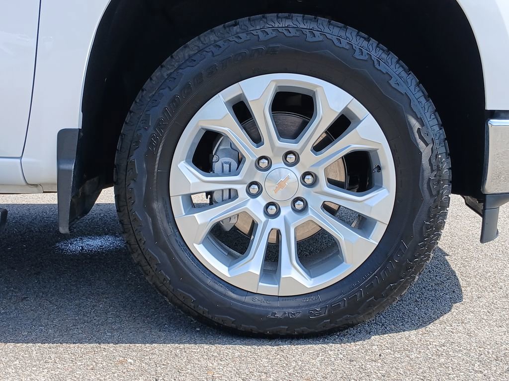 2025 Chevrolet Silverado 1500 LTZ photo 33