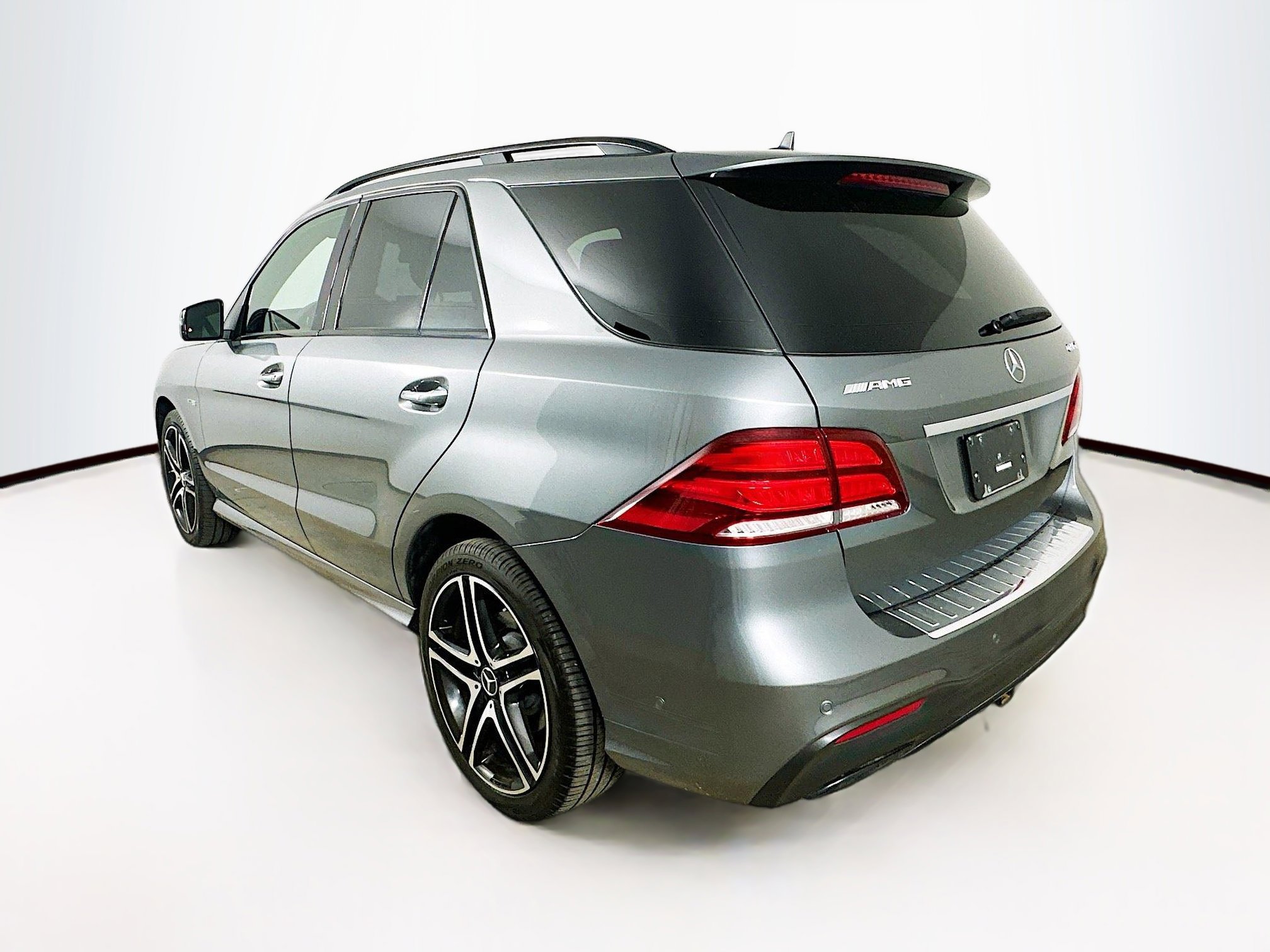 2017 Mercedes Benz GLE AMG 43 4MATIC photo 5