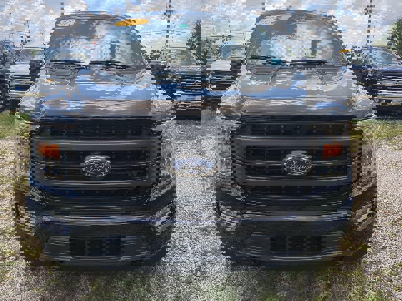 2023 Ford F-150 XL photo 9