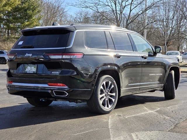 2025 Jeep Grand Cherokee Overland photo 22