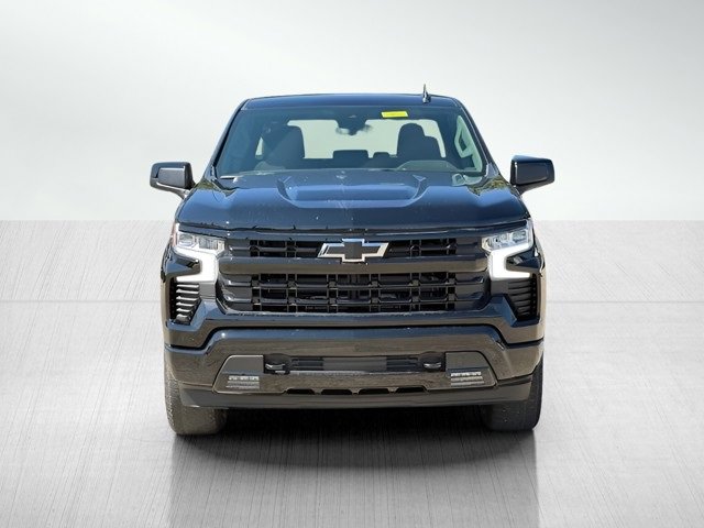 2026 Chevrolet Silverado RST photo 9
