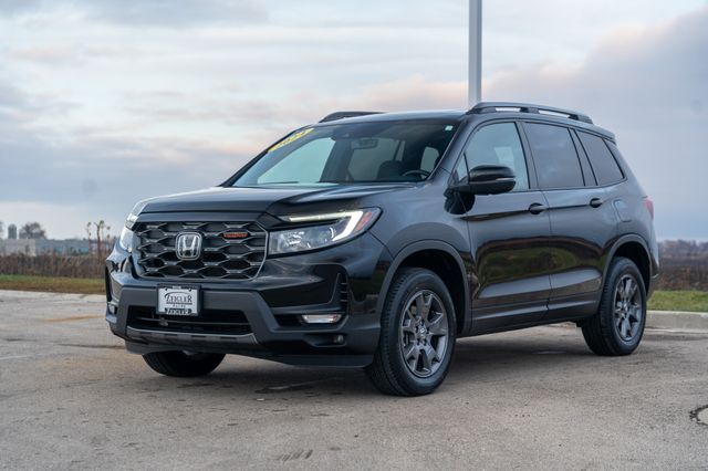 2024 Honda Passport TrailSport photo 2