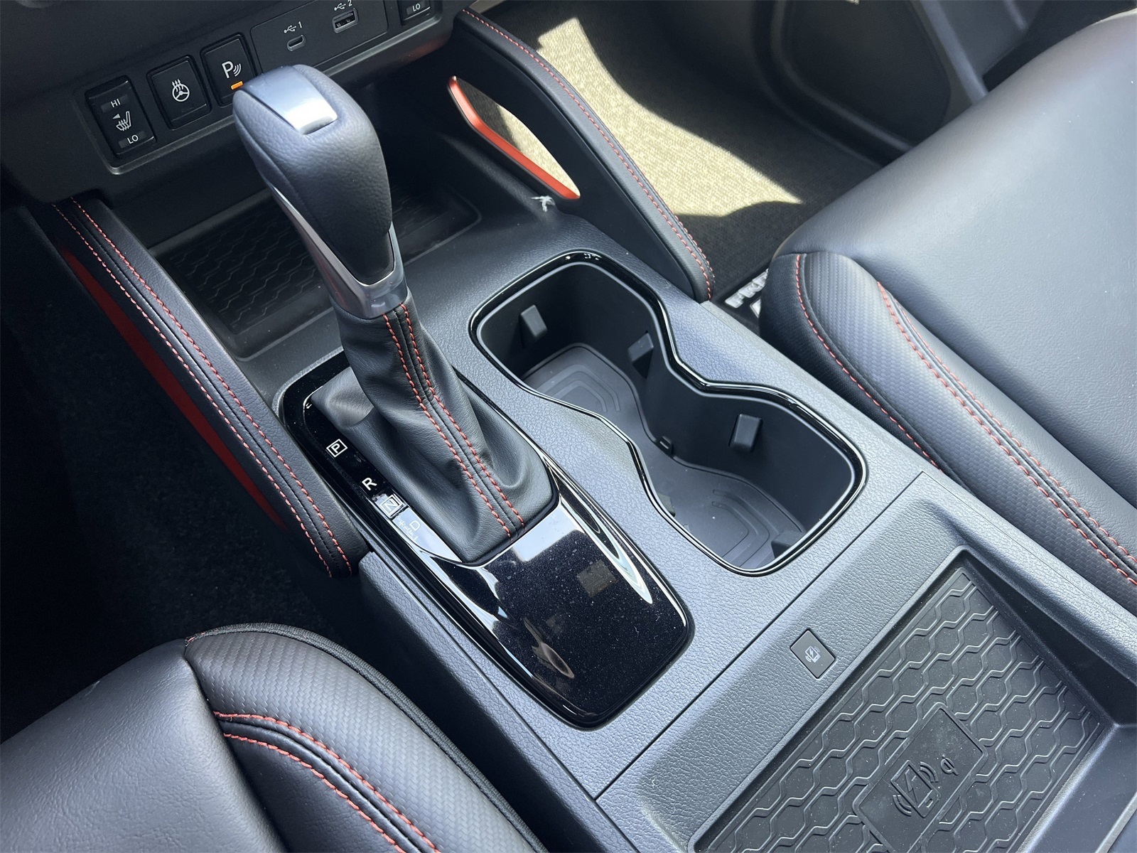 2025 Nissan Frontier PRO-4X photo 10