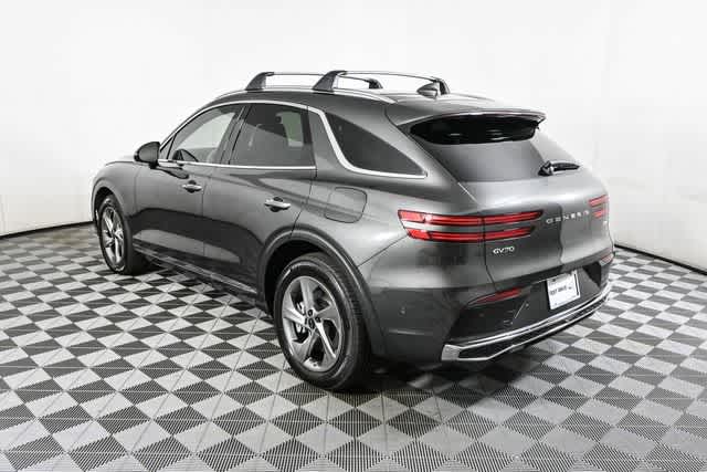 2026 Genesis GV70 2.5T Advanced photo 3