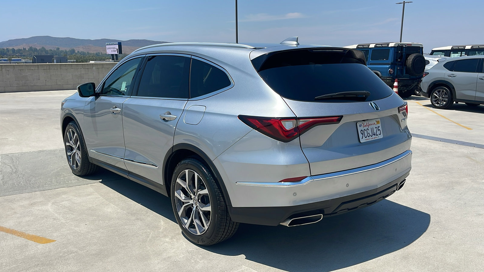 2023 Acura MDX Technology photo 3