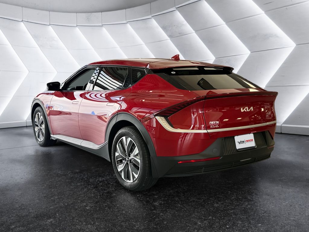 2024 Kia EV6 Light photo 6