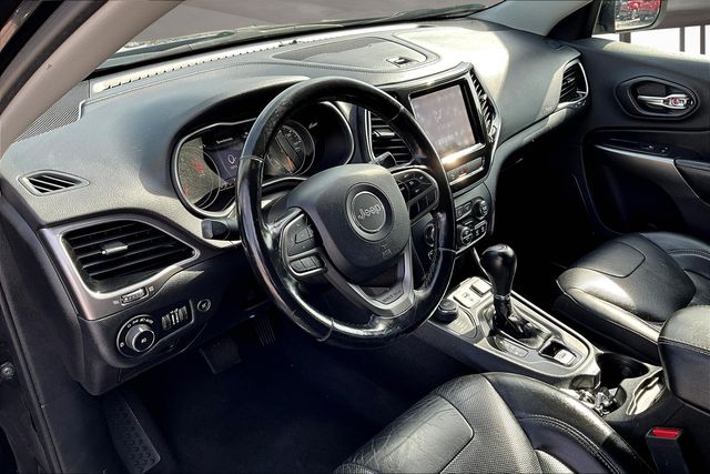 2020 Jeep Cherokee Limited photo 14