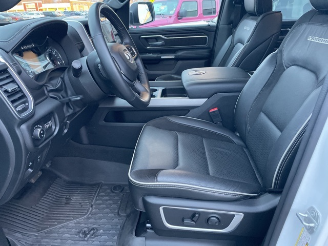 2023 Ram 1500 Laramie photo 5