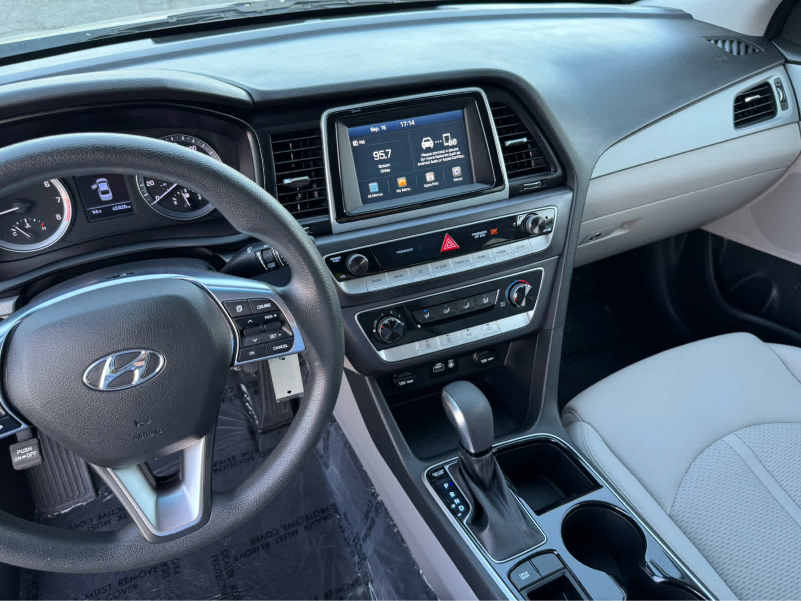 2018 Hyundai Sonata Eco photo 23