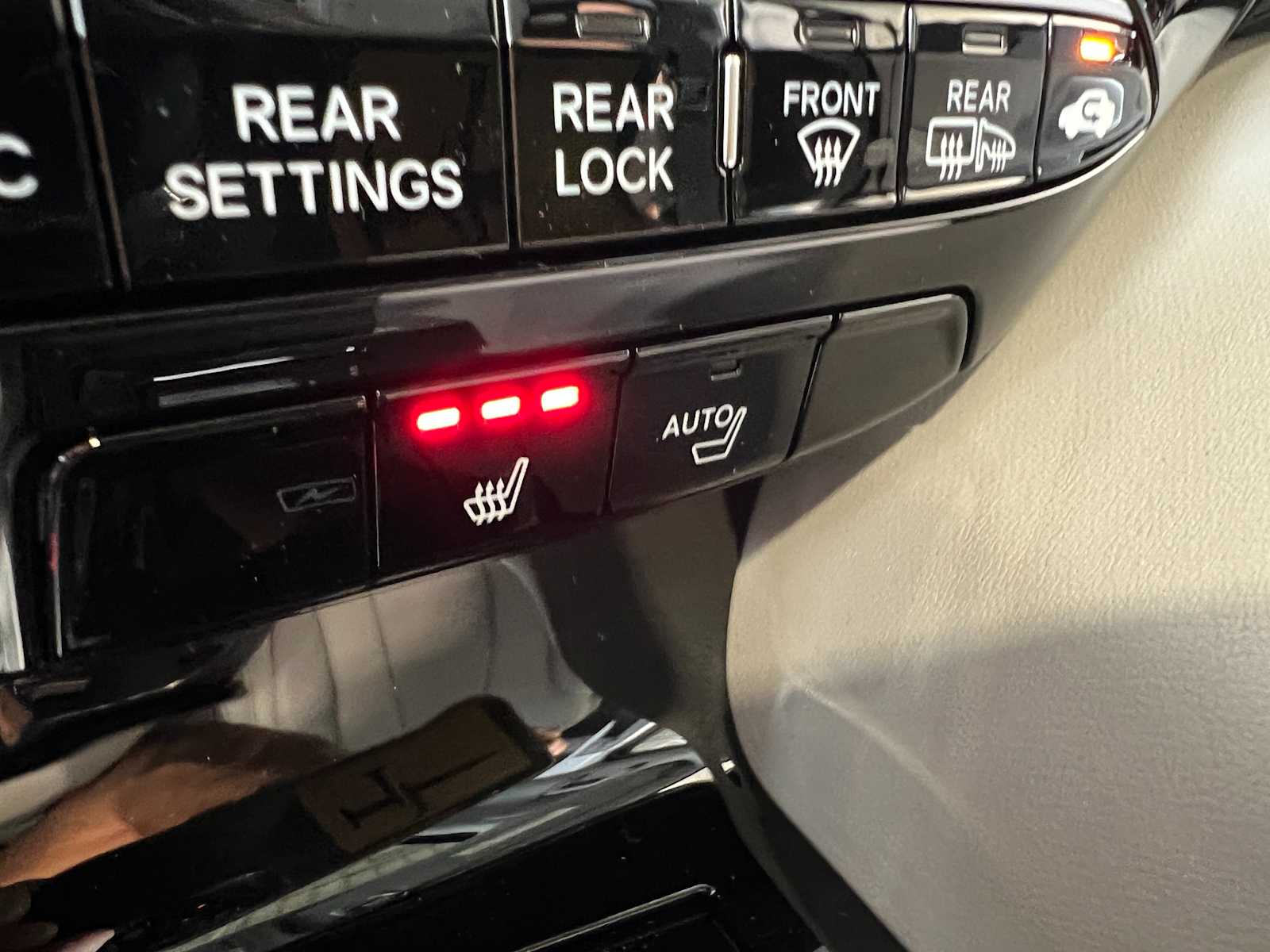 2026 Acura MDX SH-AWD Technology photo 22