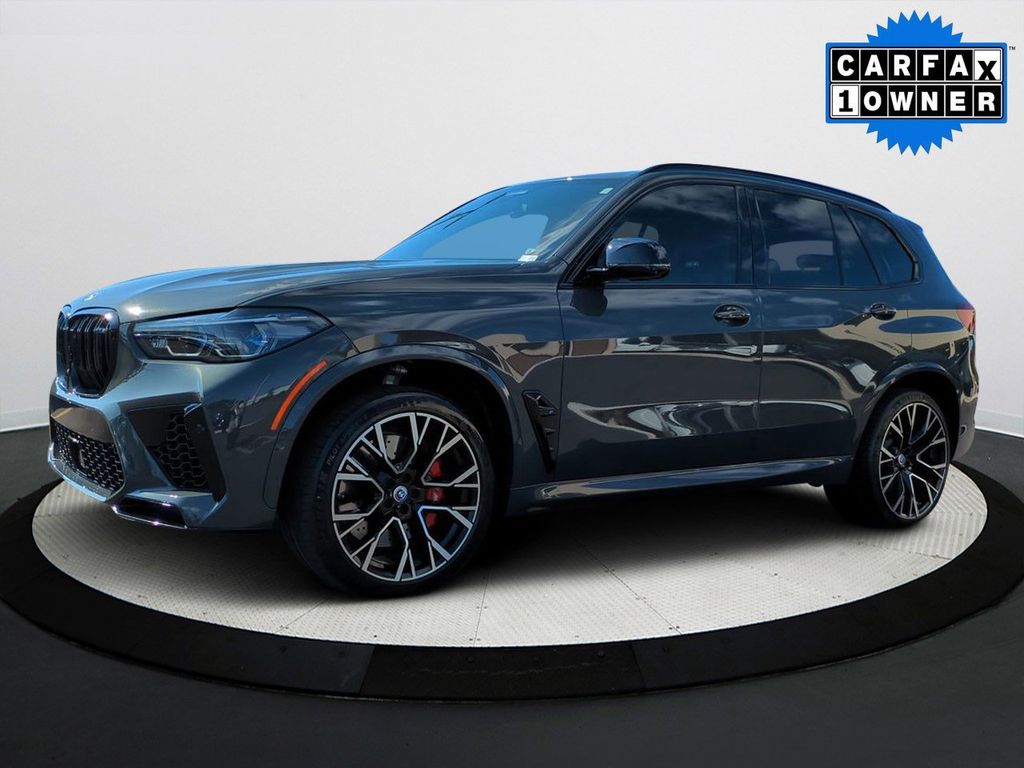 2022 BMW X5 M Base's photo