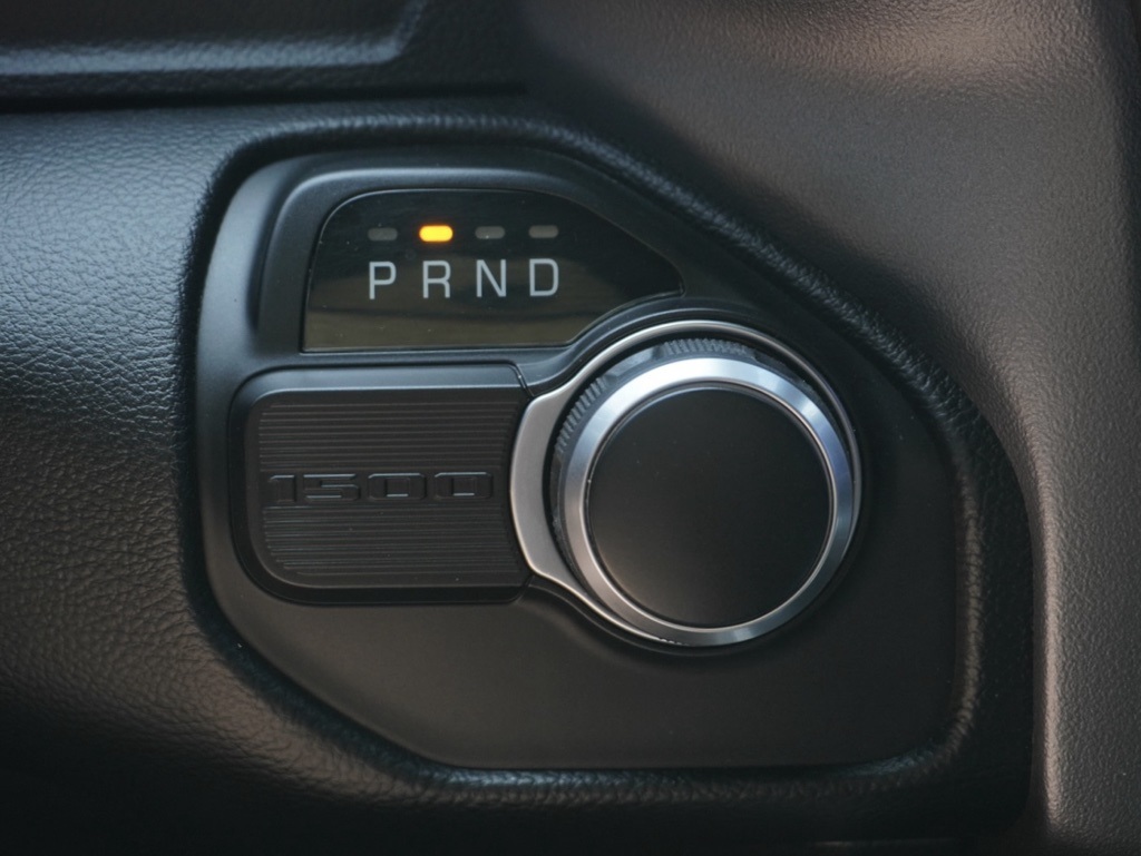 2020 Ram 1500 Big Horn Night Edition photo 17