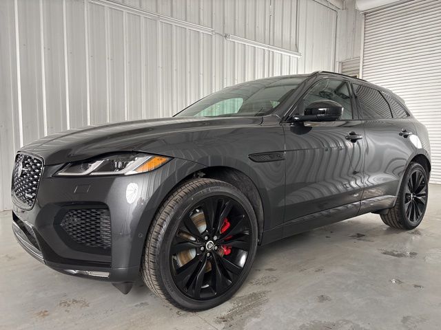 2025 Jaguar F-PACE P400 R-Dynamic S photo 2