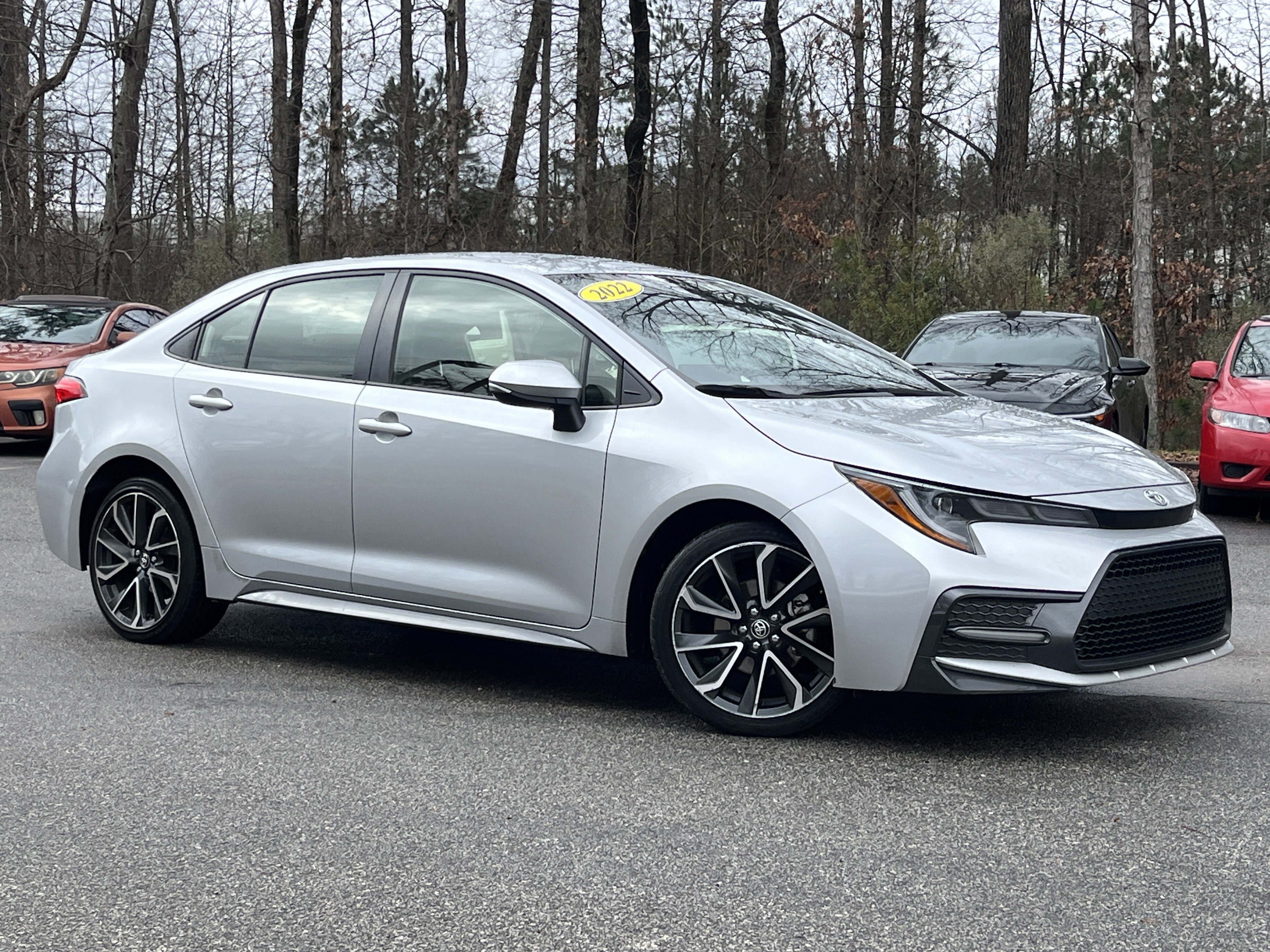 Used 2022 Toyota Corolla SE with VIN JTDS4MCE9N3504693 for sale in Northfield, Minnesota