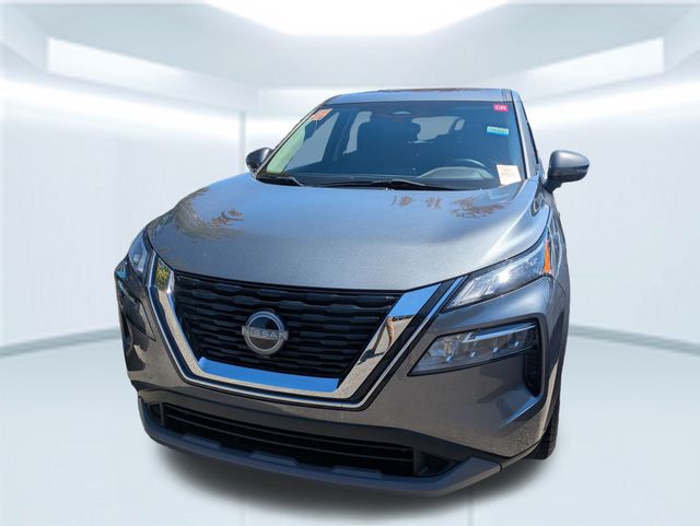 2023 Nissan Rogue SV photo 2