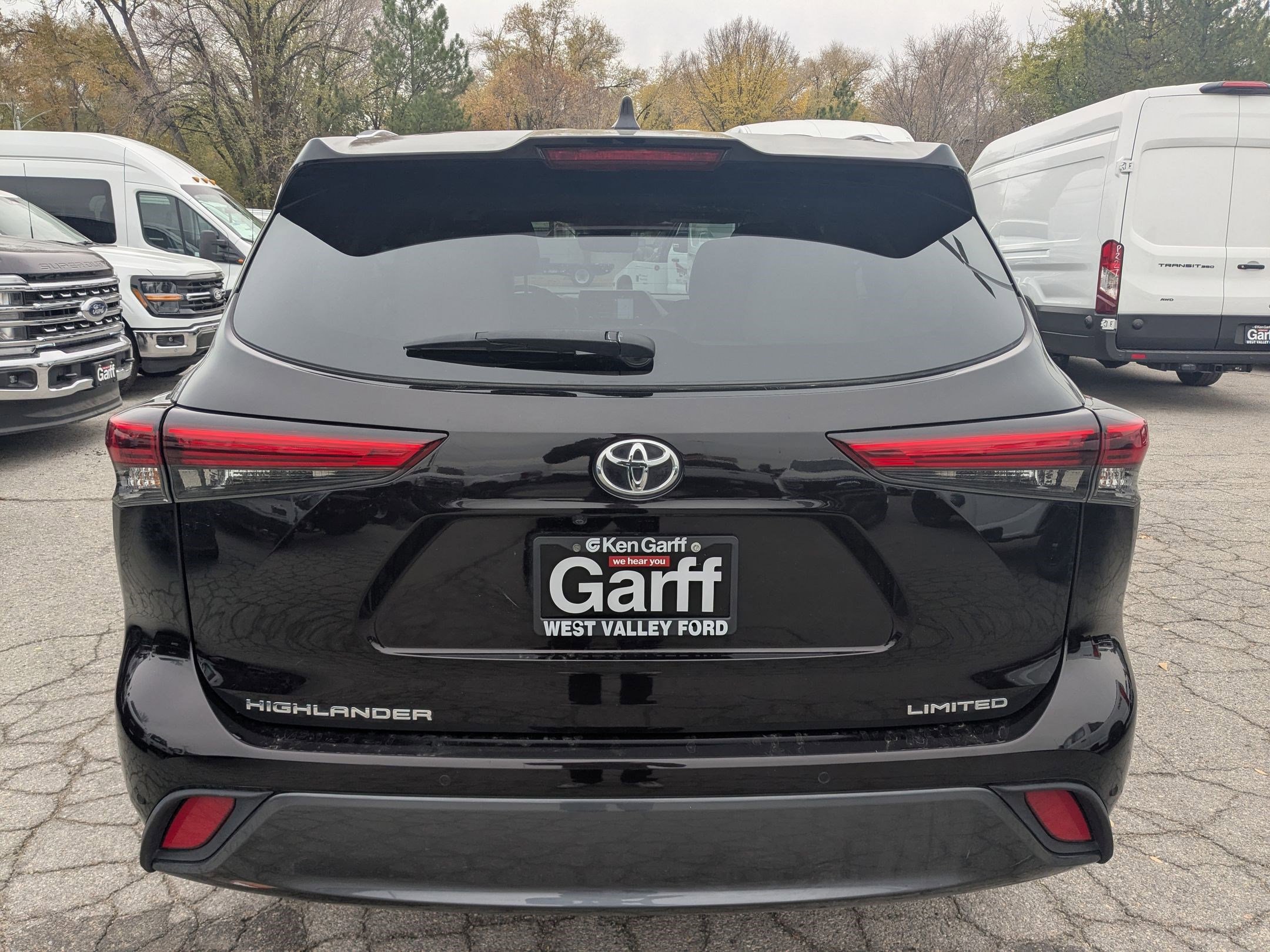 2020 Toyota Highlander Limited photo 4