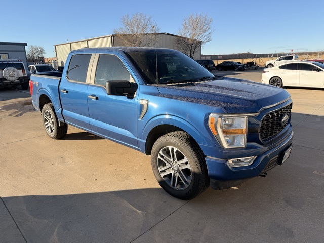 2022 Ford F-150 XL's photo