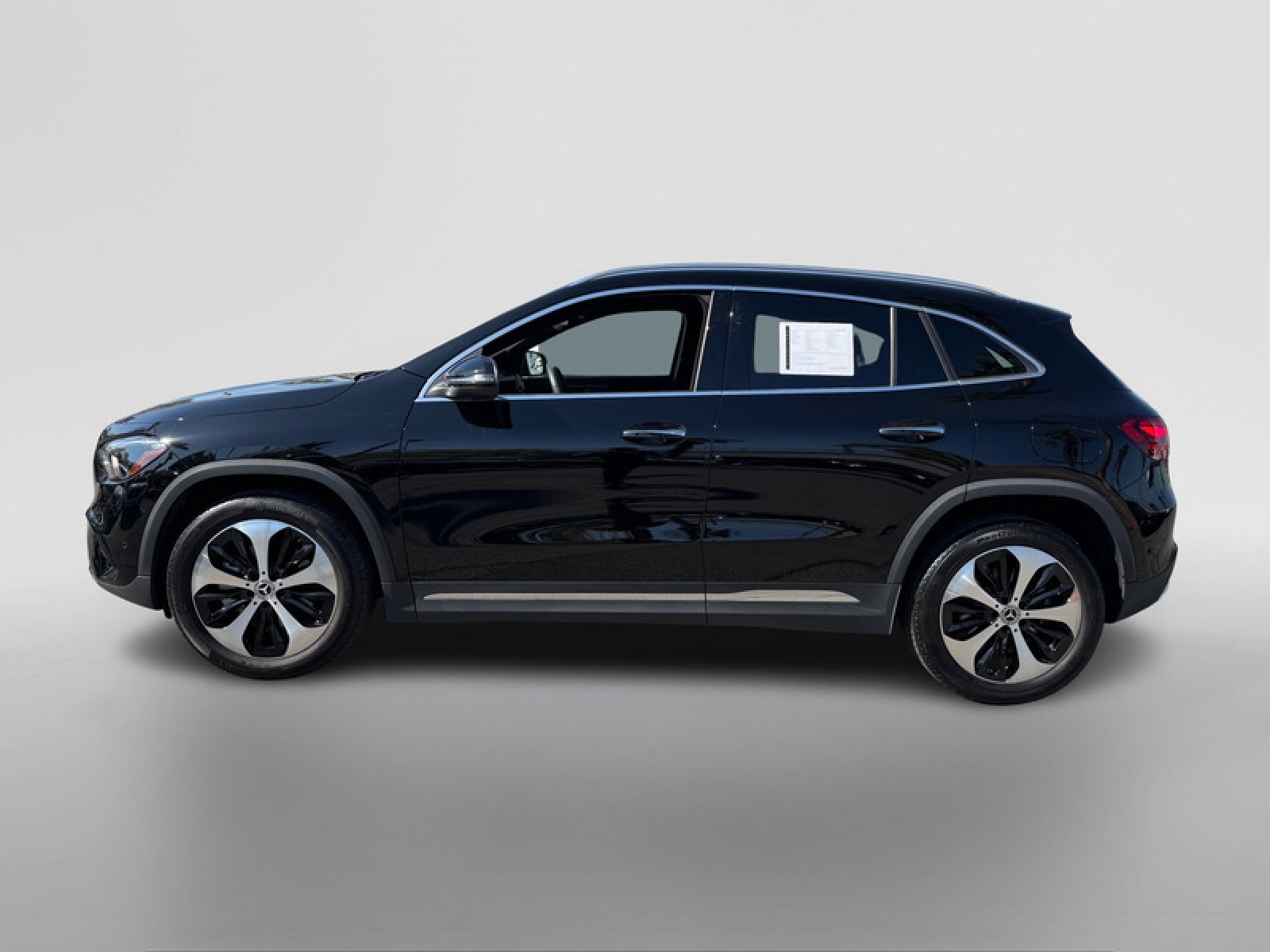 Certified Used 2025 Night Black Mercedes-Benz GLA 250 image 2