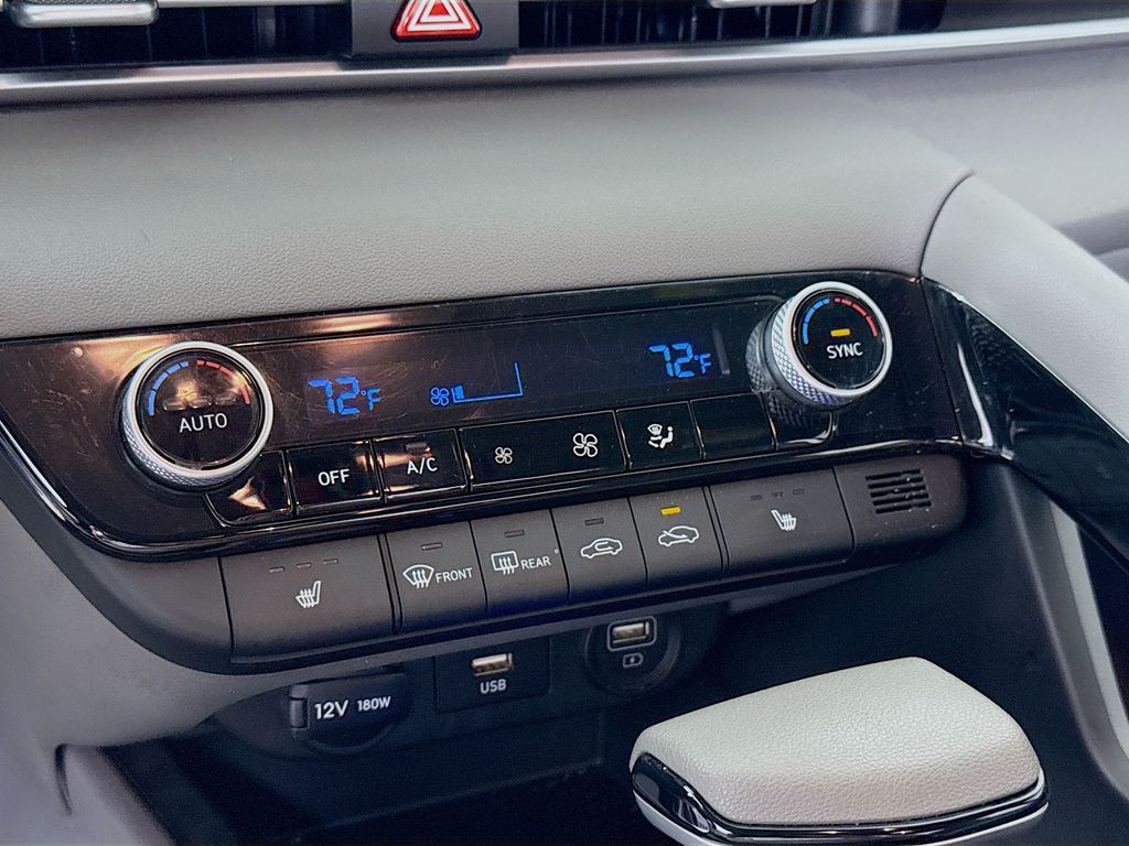 2022 Hyundai Elantra Blue photo 18