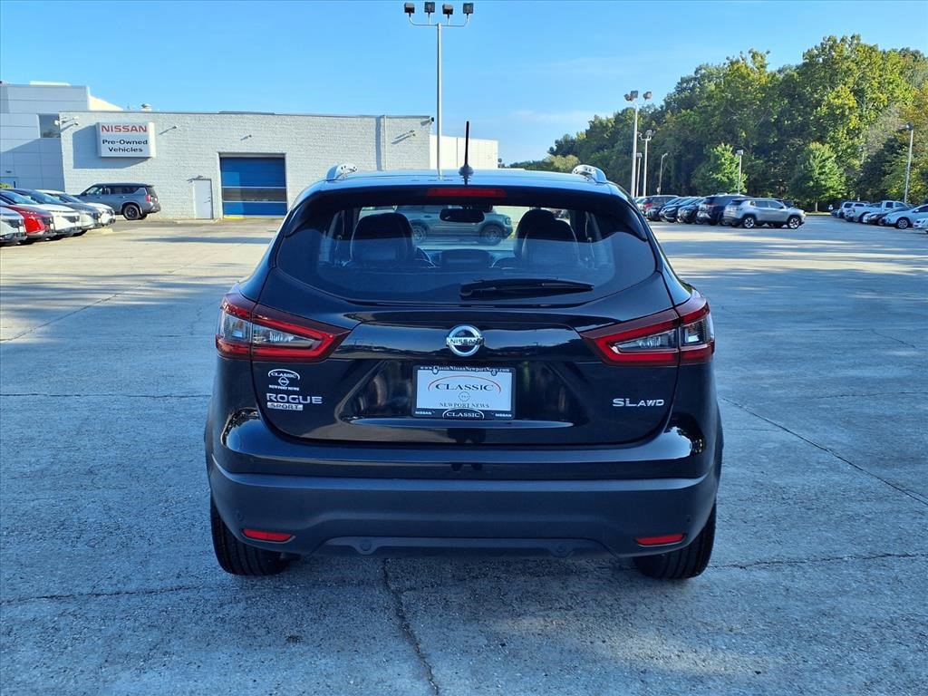 2022 Nissan Rogue Sport SL photo 7